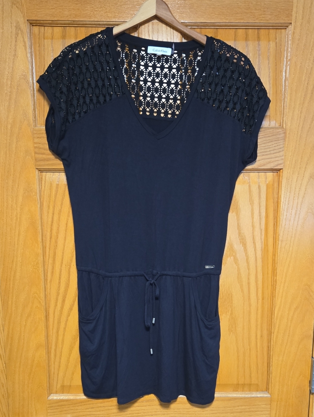 Calvin Klein Black Crochet-Shoulder V-Neck Women's Swimsuit Coverup